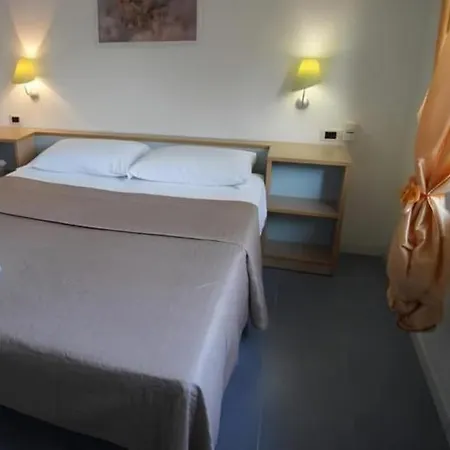 Guest house La Casa Di Gabri Humanitas Forumassago Milano Centro Rozzano
